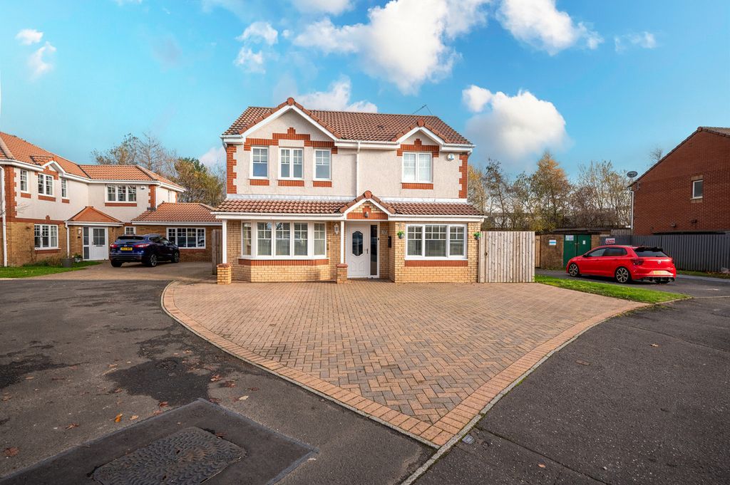 Property photo 1 of 30