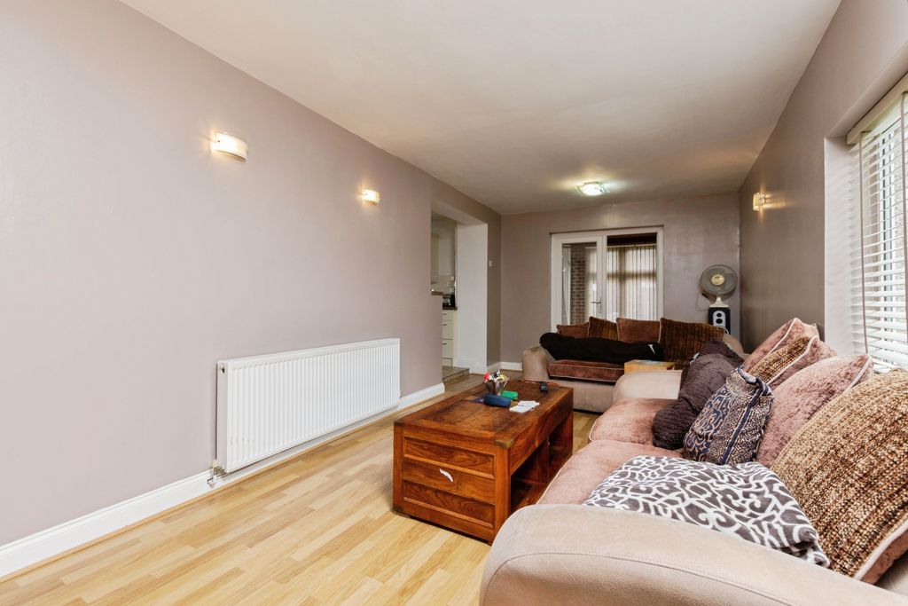 Property photo 2 of 22 Reception Room