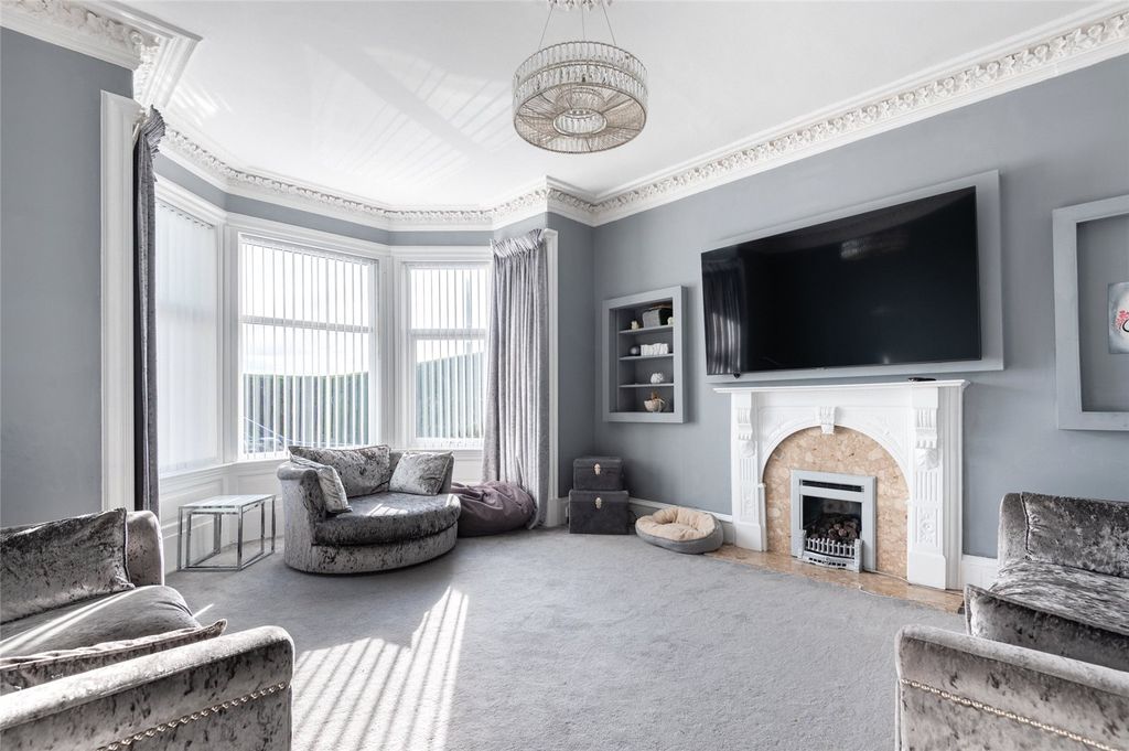 Property photo 2 of 53 Picture 2