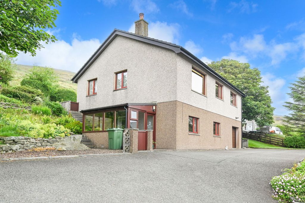 Property photo 1 of 38