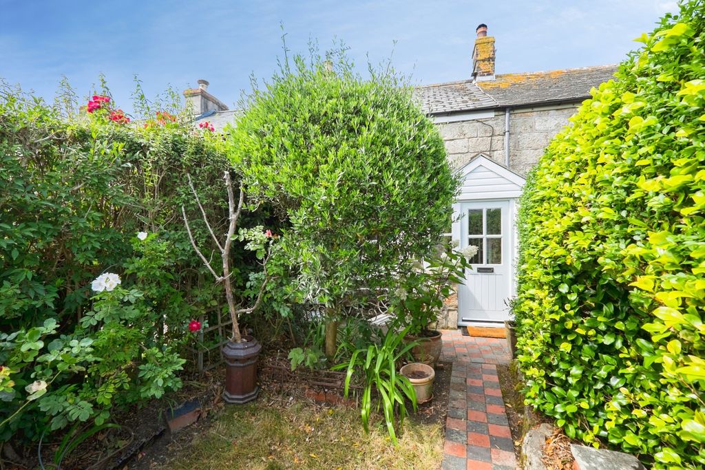 Property photo 3 of 19 Pbox-Img.Jpg