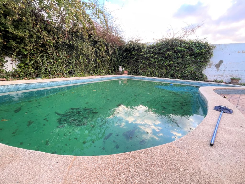 Property photo 2 of 7 B67705C6-2533-46C6-B4A0-1361C64E54D7.Jpg