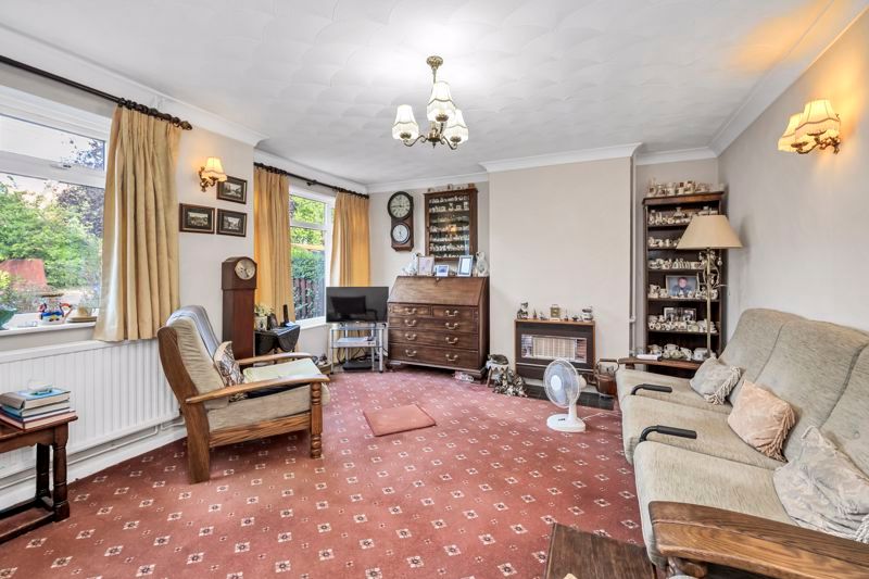 Property photo 3 of 15 Sitting Room