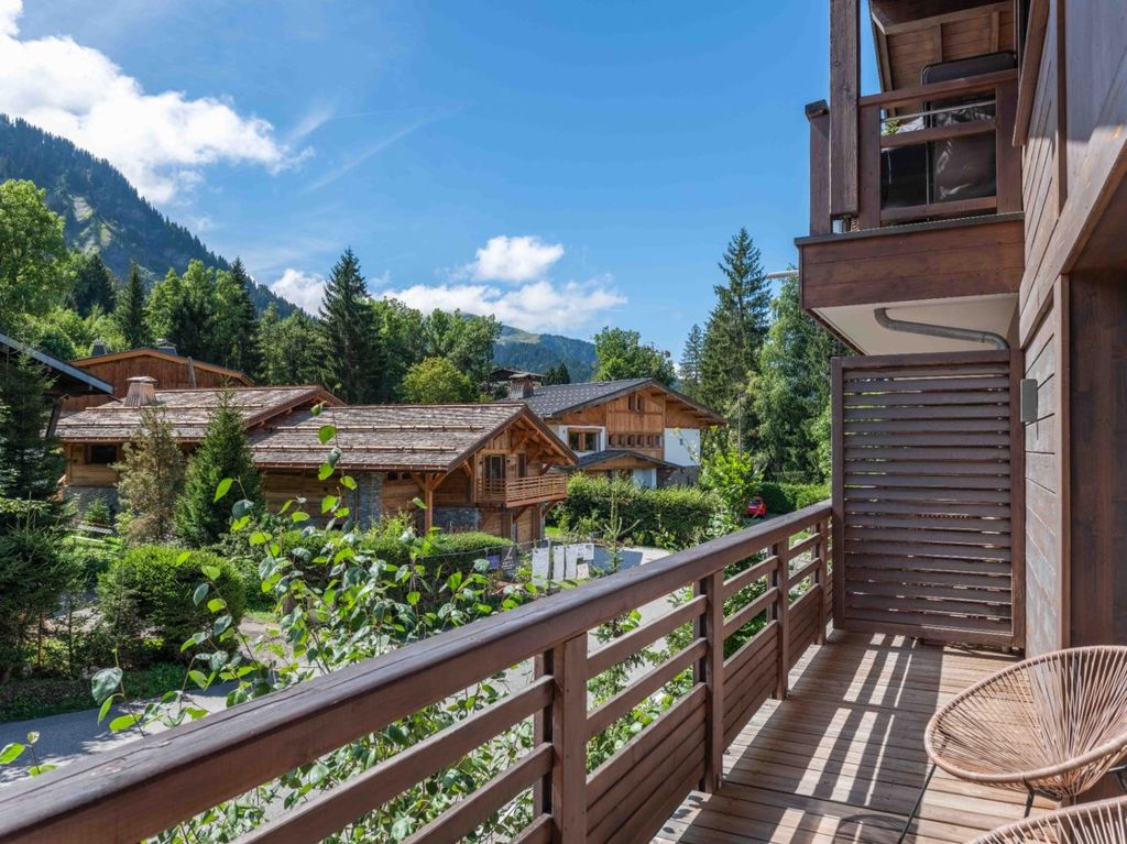 Property photo 2 of 12 Megeve Apartment For