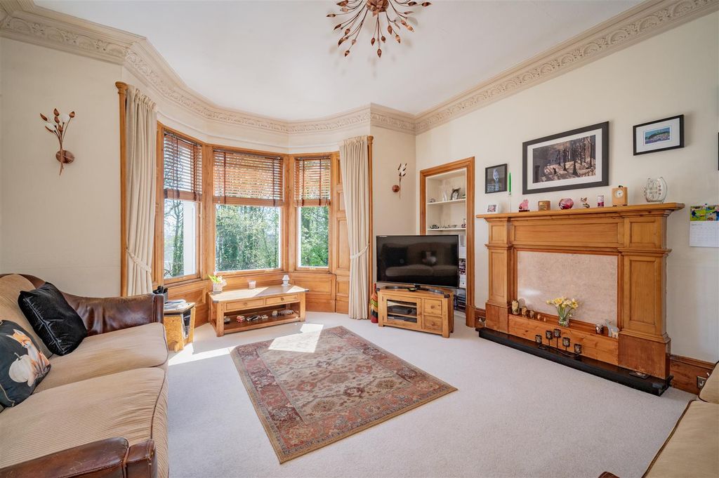 Property photo 3 of 32 33A Albany Terrace Dundee-5.Jpg