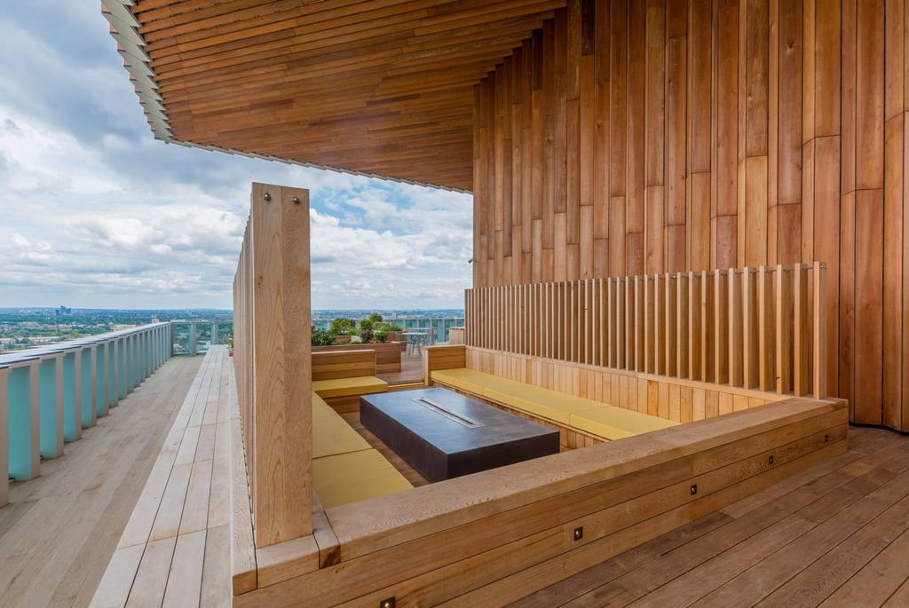 Property photo 3 of 27