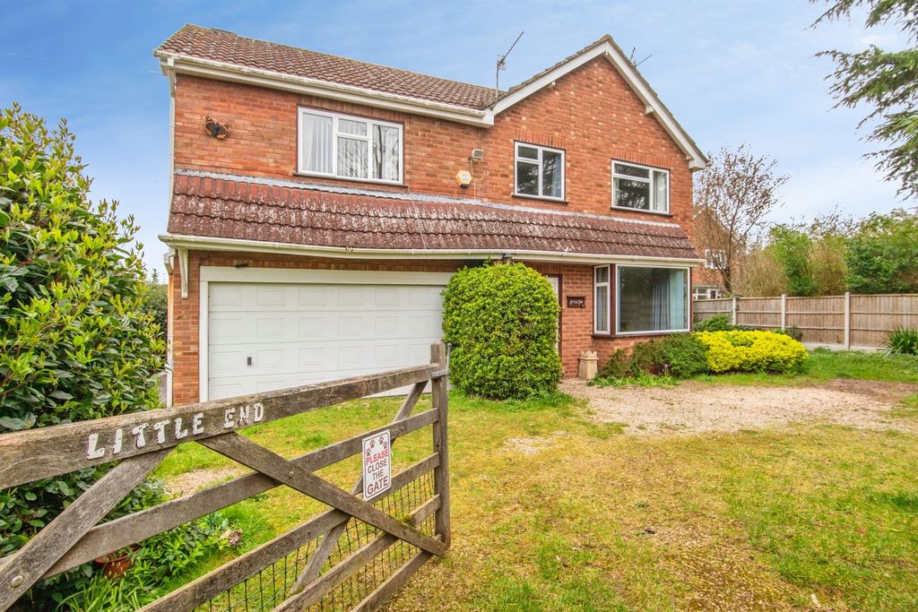 Property photo 1 of 20