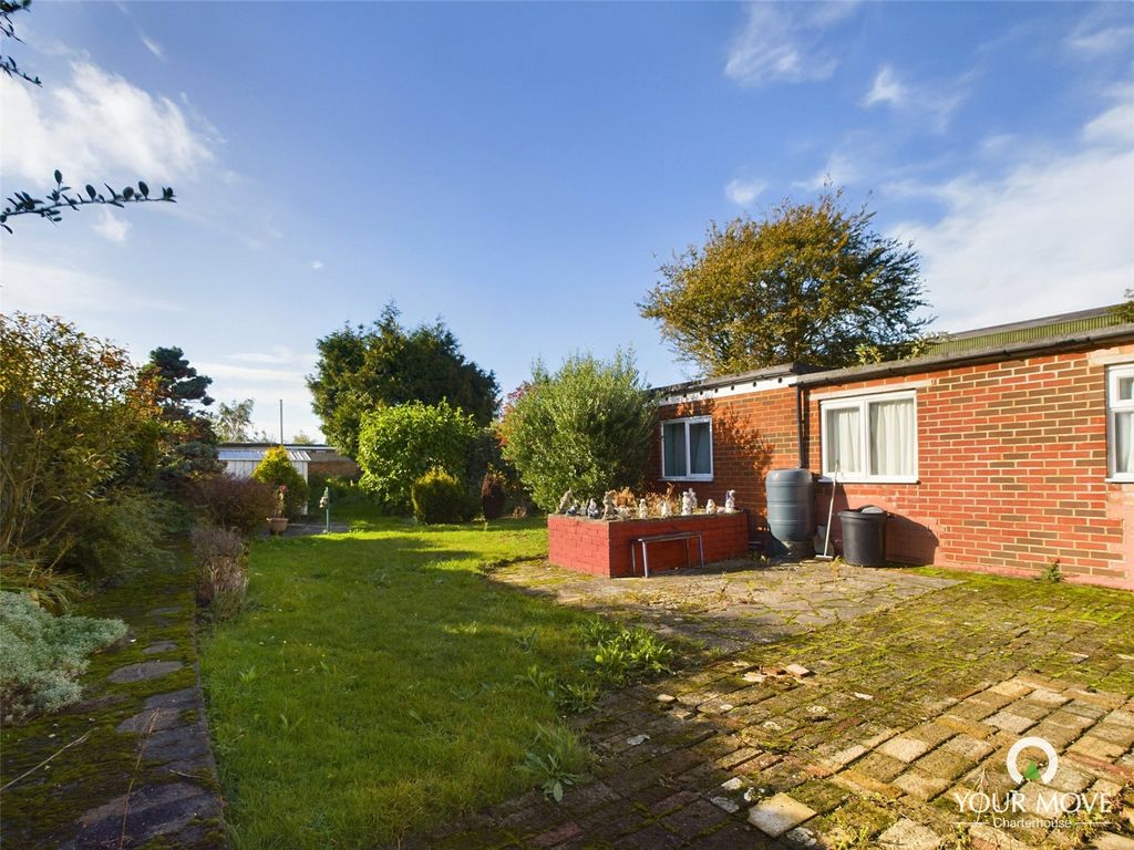 Property photo 2 of 14 Picture No. 10