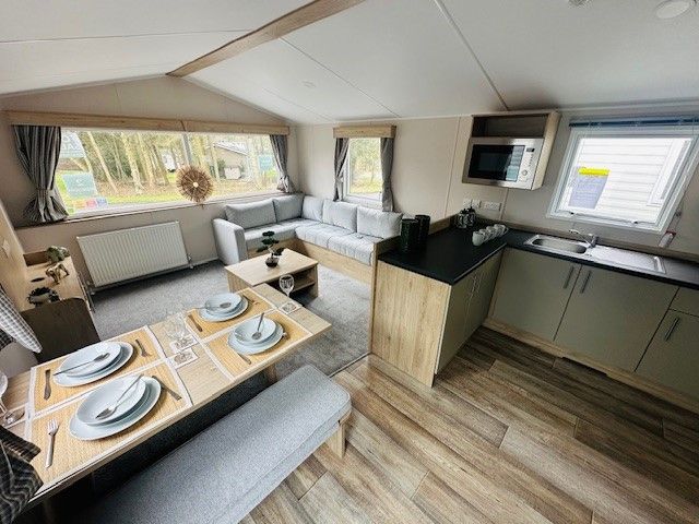 Property photo 2 of 7 Qdk48H9Sjectcgdfukplvr Lng.Jpg