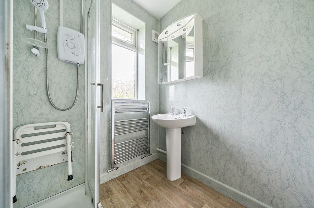 Additional image 12 of 3 bed bungalow for saleLlanfair Road, Newtown, Powys SY16