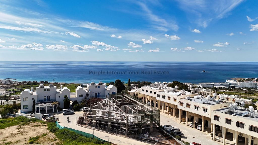 Property photo 2 of 29