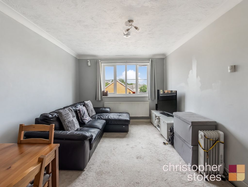Property photo 2 of 14 4140112