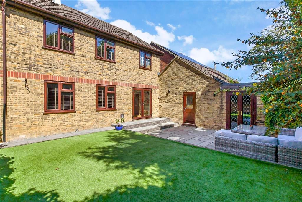 Property photo 3 of 14 Rear Garden