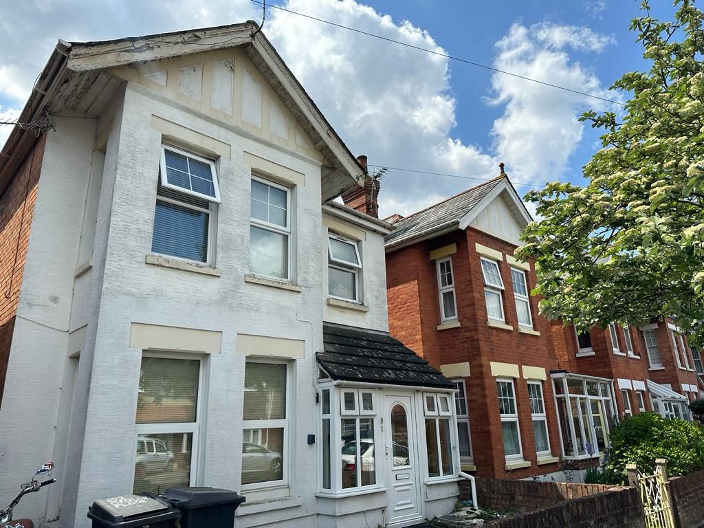 Property photo 1 of 9