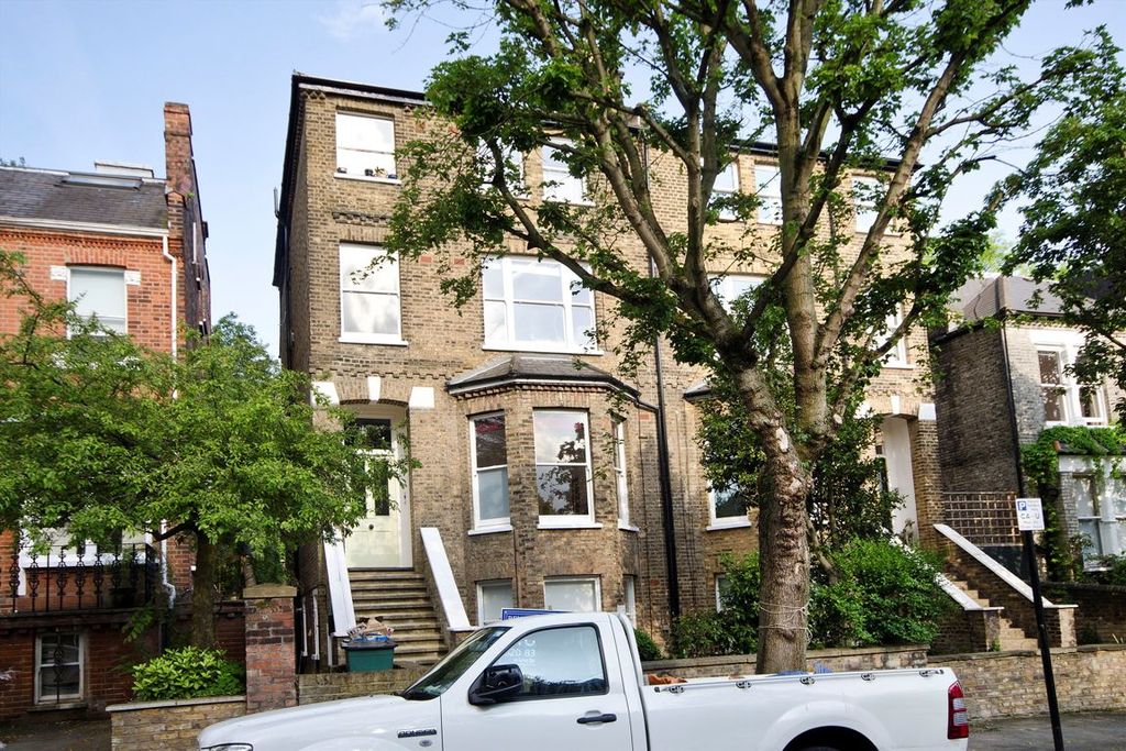Property photo 1 of 6