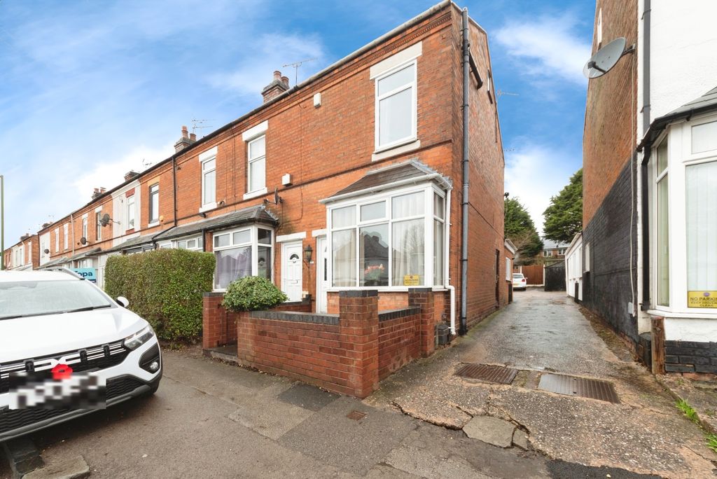 Property photo 2 of 22 Pbox-Img.Jpg