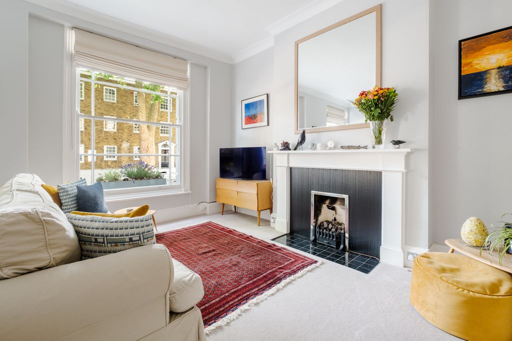 Property photo 1 of 19