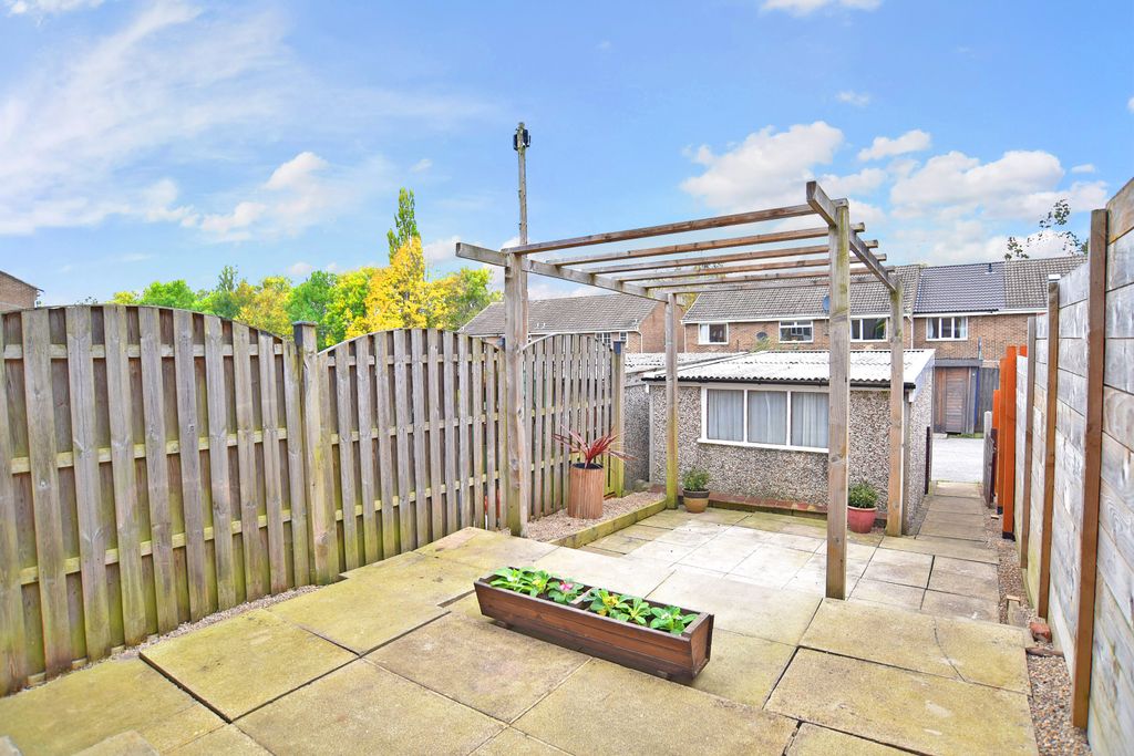 Property photo 3 of 10