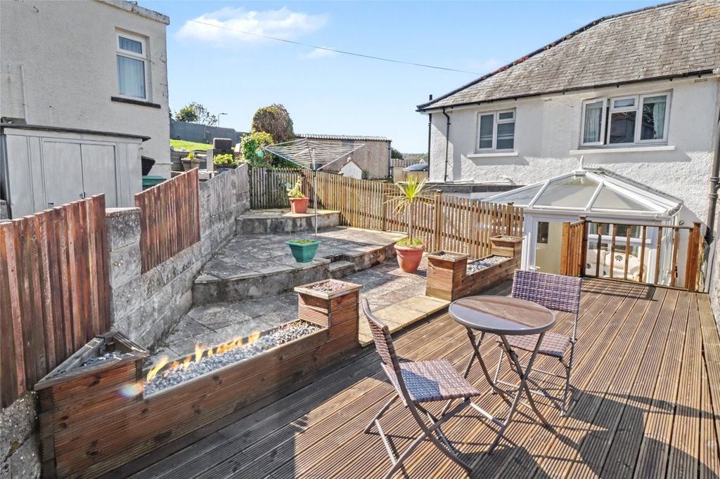 Property photo 3 of 16 3 - Picture No. 17