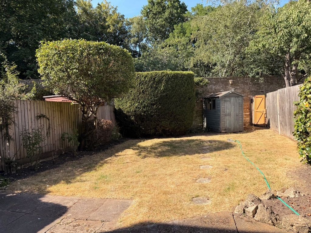 Property photo 2 of 7 Picture No. 03