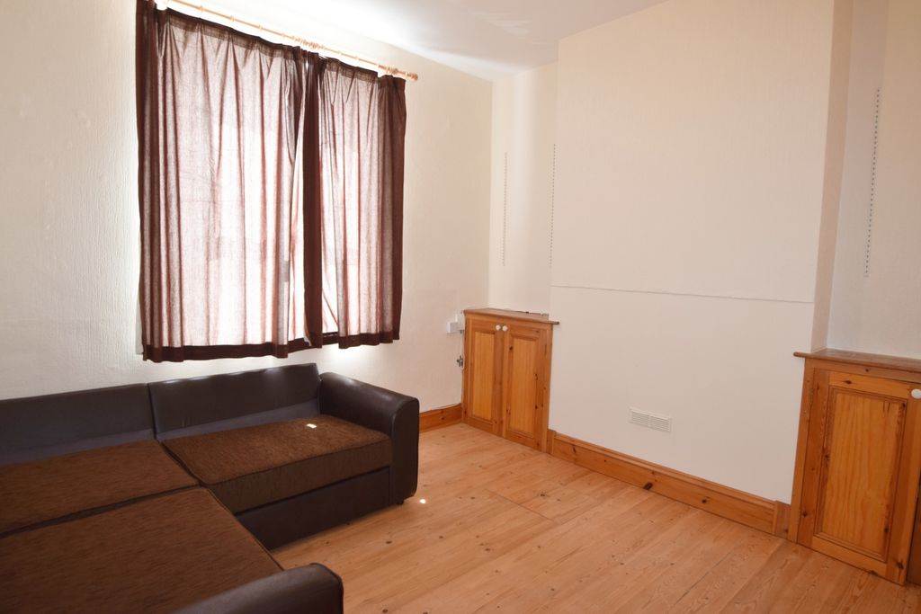 Property photo 1 of 9 Photo 1