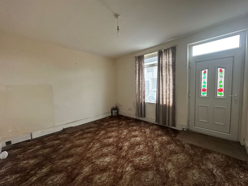 Property photo 2 of 10 Image 2