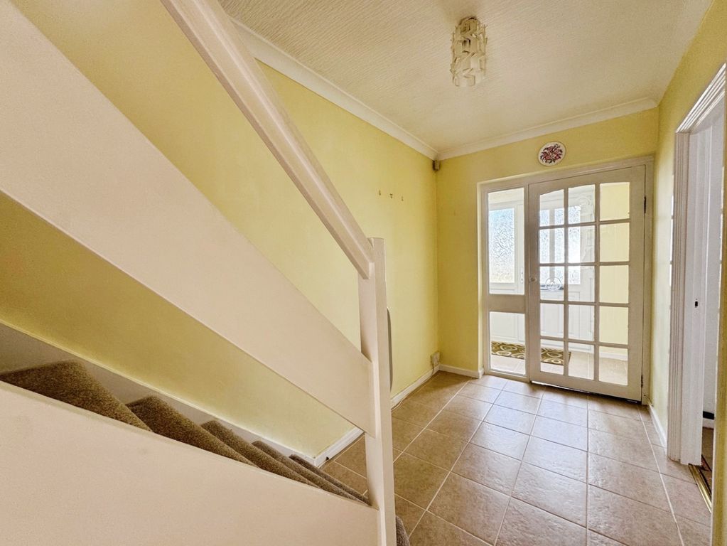 Property photo 2 of 19 5127253
