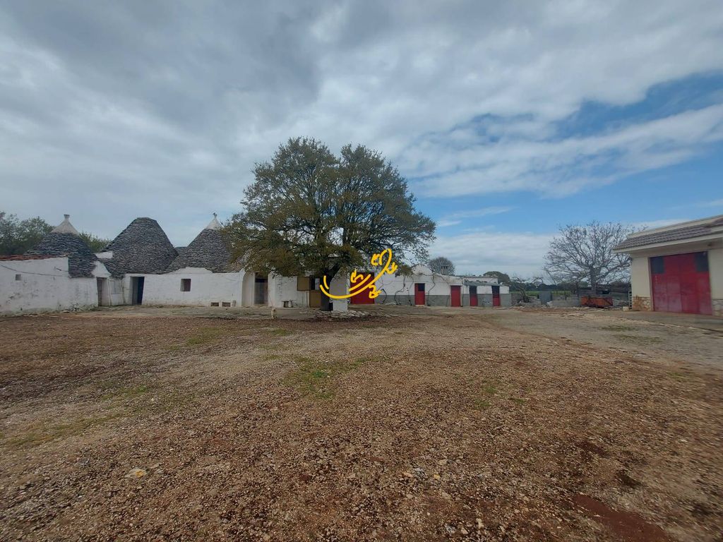 Property photo 2 of 30