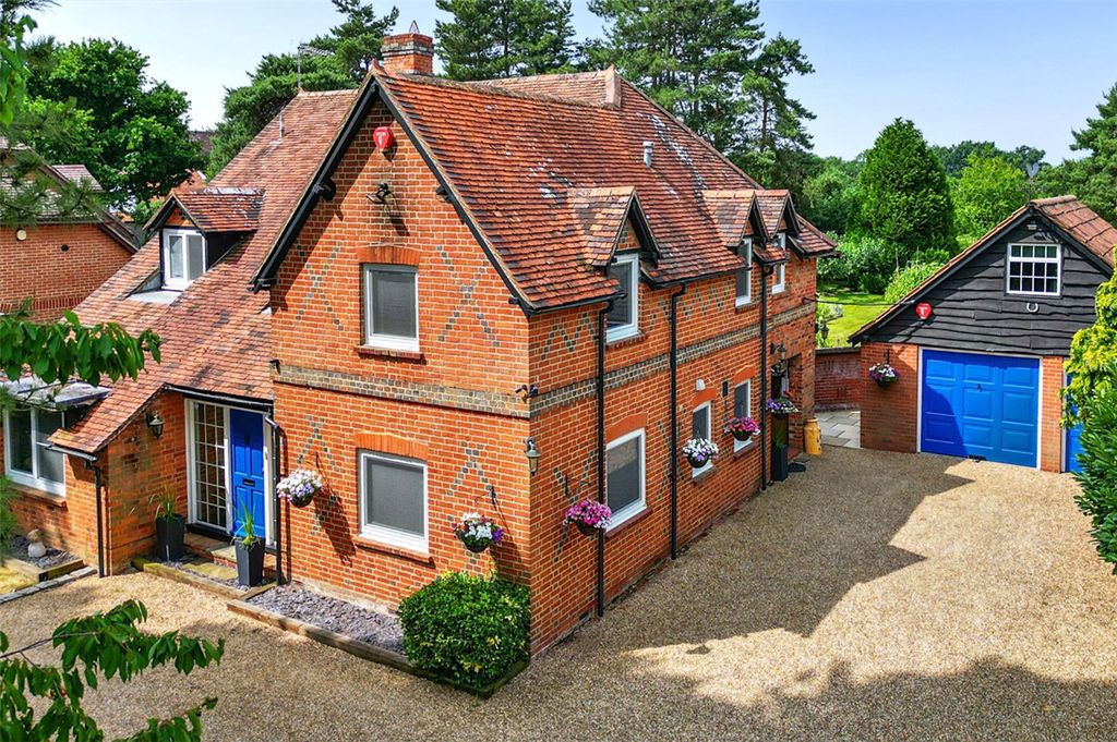 Property photo 1 of 18 Picture No. 22