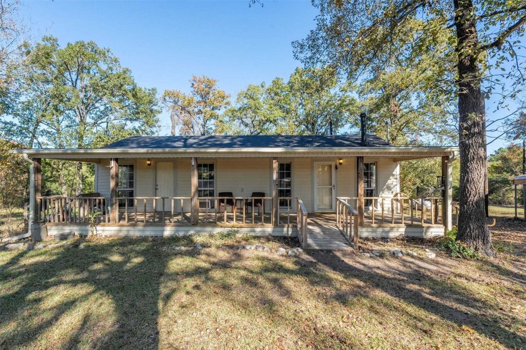 Property photo 1 of 31