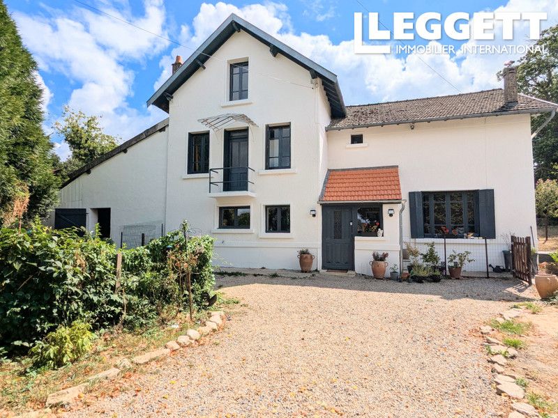 Property photo 1 of 10