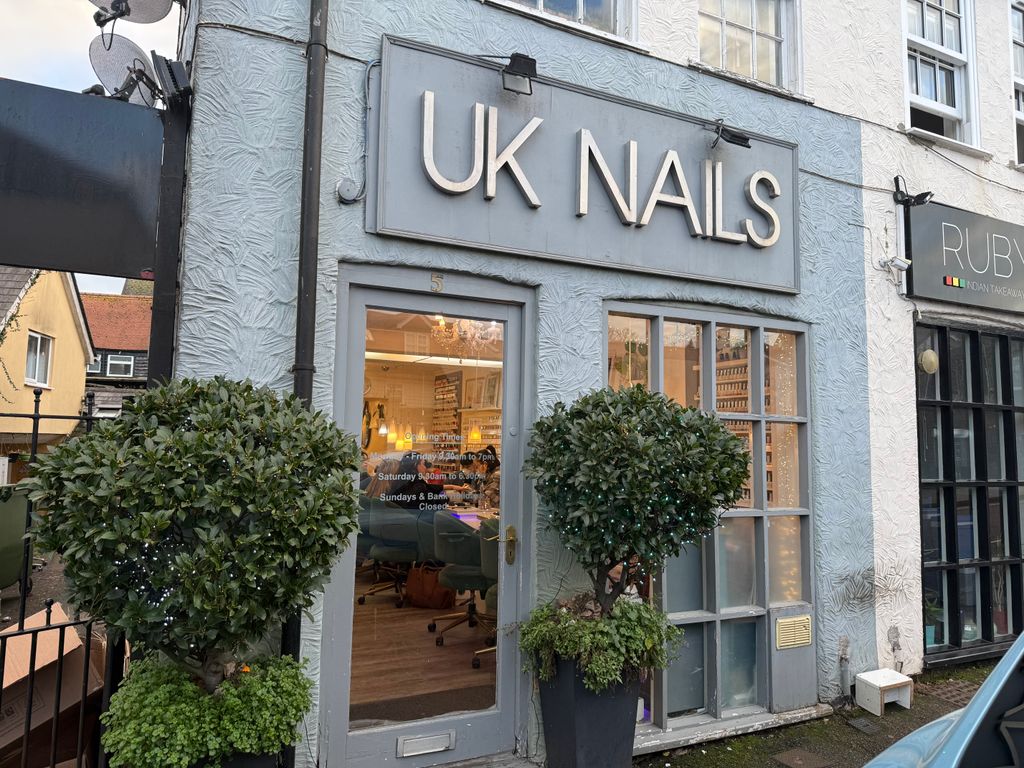 Property photo 1 of 5