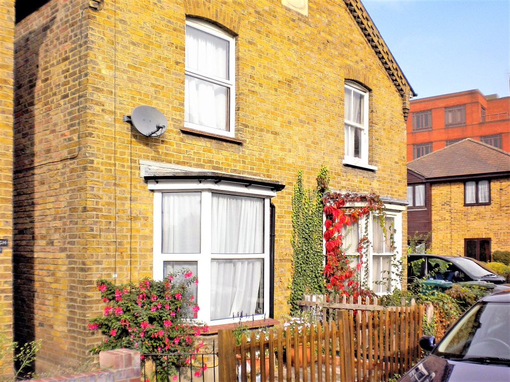 Property photo 1 of 10