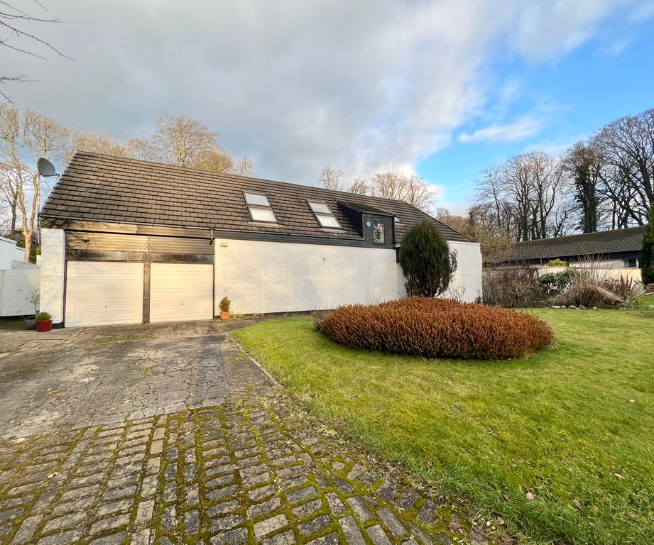 Property photo 1 of 33