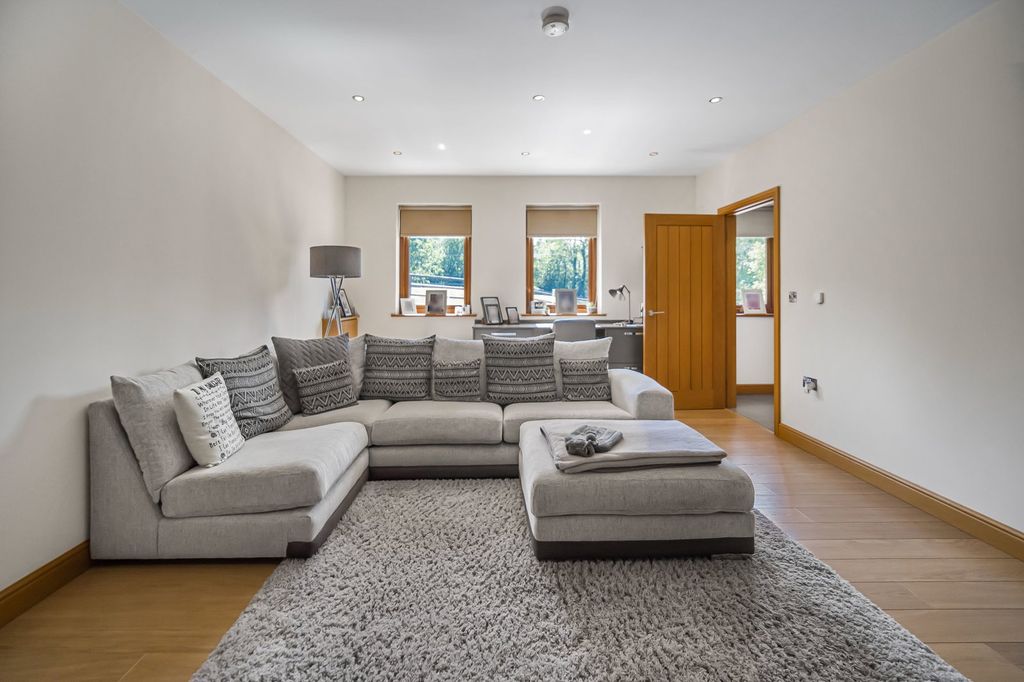 Additional image 19 of 4 bed detached house for saleParish Road, Cwmgwrach, Neath SA11
