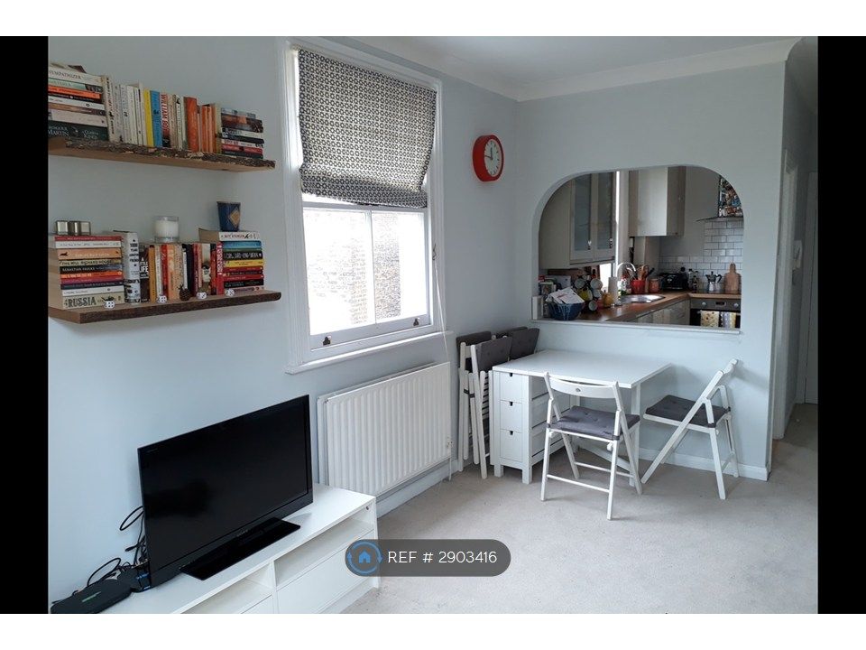 Property photo 3 of 12
