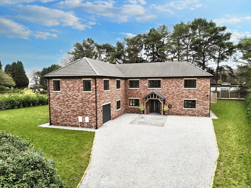 Property photo 1 of 35