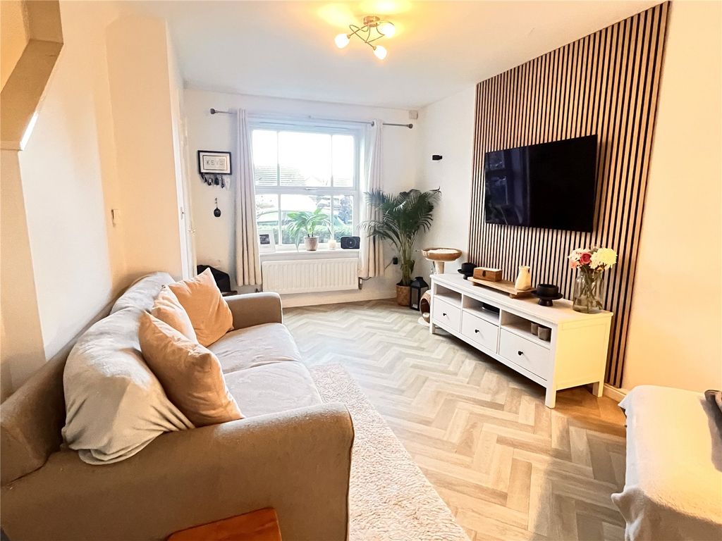 Property photo 2 of 14 Picture No. 02