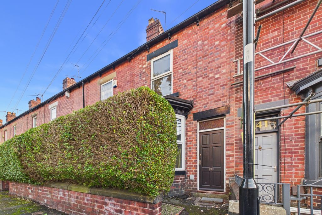 Property photo 1 of 14 Front External