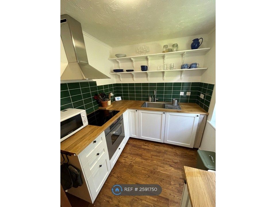 Property photo 3 of 5