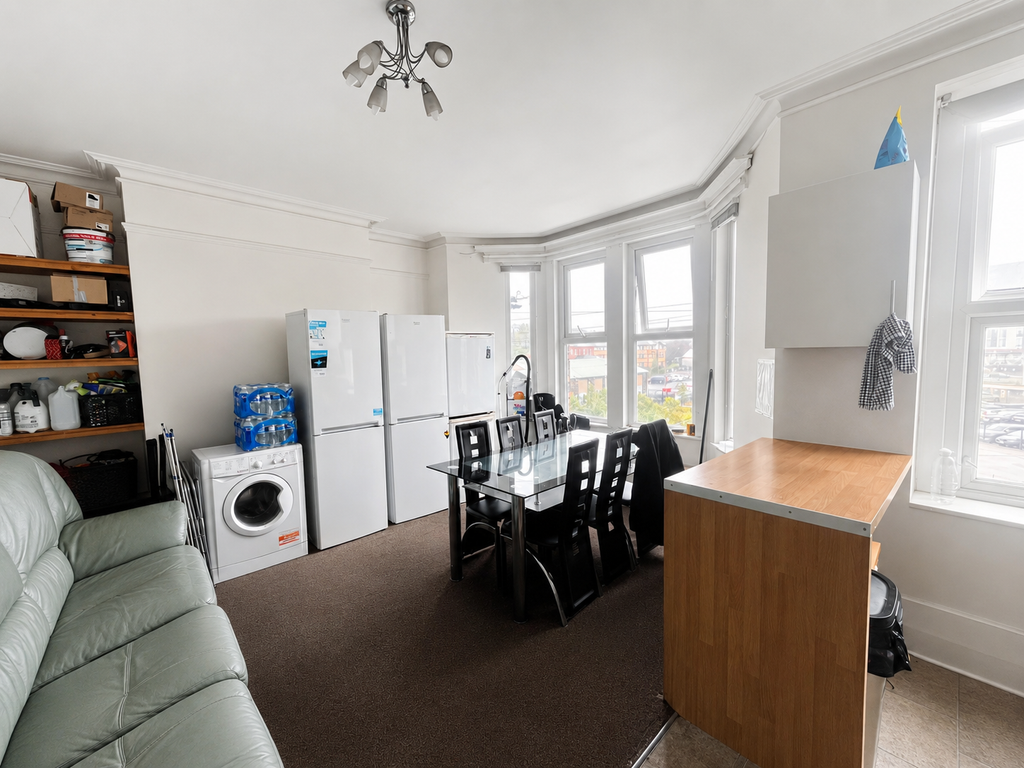 Property photo 2 of 6 Reception Room