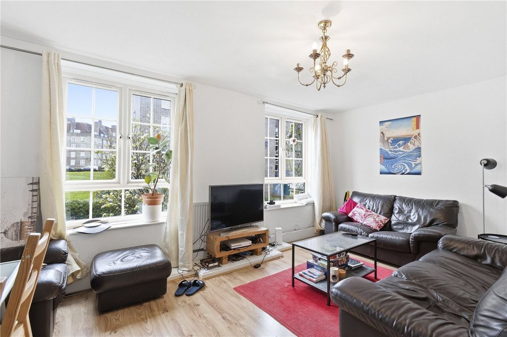 Property photo 2 of 10 Reception