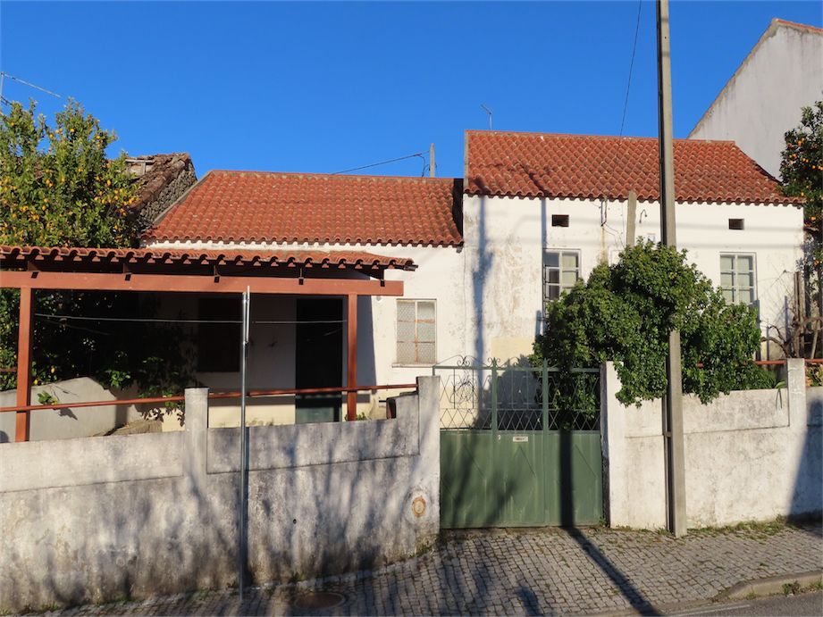 Property photo 3 of 31