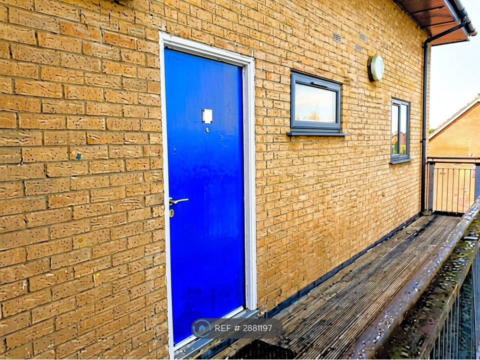 Property photo 3 of 13