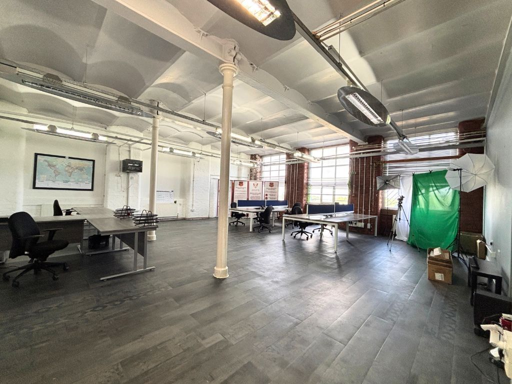 Property photo 3 of 5