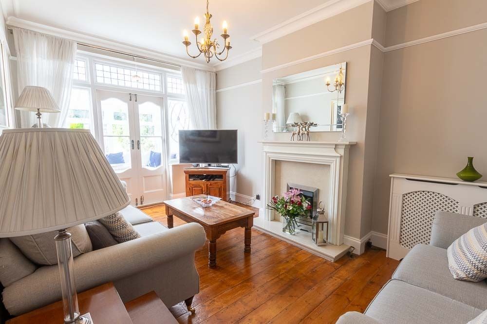 Property photo 1 of 13 5163991