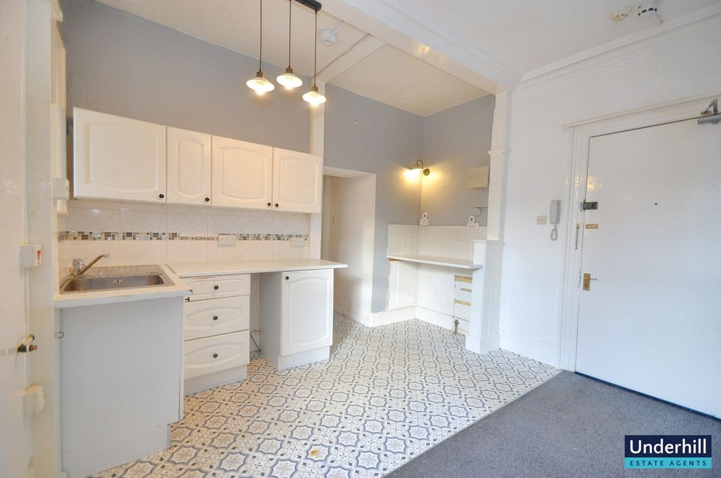 Property photo 2 of 10 Kitchen Area
