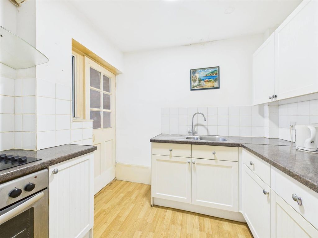 Property photo 3 of 9 1 .Jpg