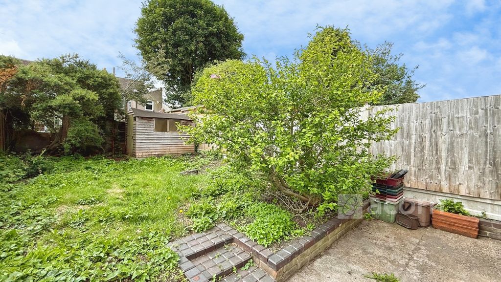 Property photo 2 of 9 B8B4Eebe--4661-Bb...