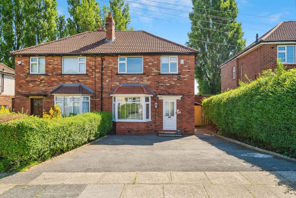 Property photo 1 of 17 Photo